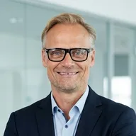 Thorsten Schmitz-Hübsch, Gründer der TSMONDO UG und Entwickler von NIS2-Manager und KI-Manager.